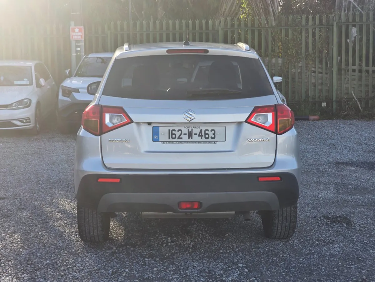 Suzuki Vitara SUV, Petrol, 2016, Silver