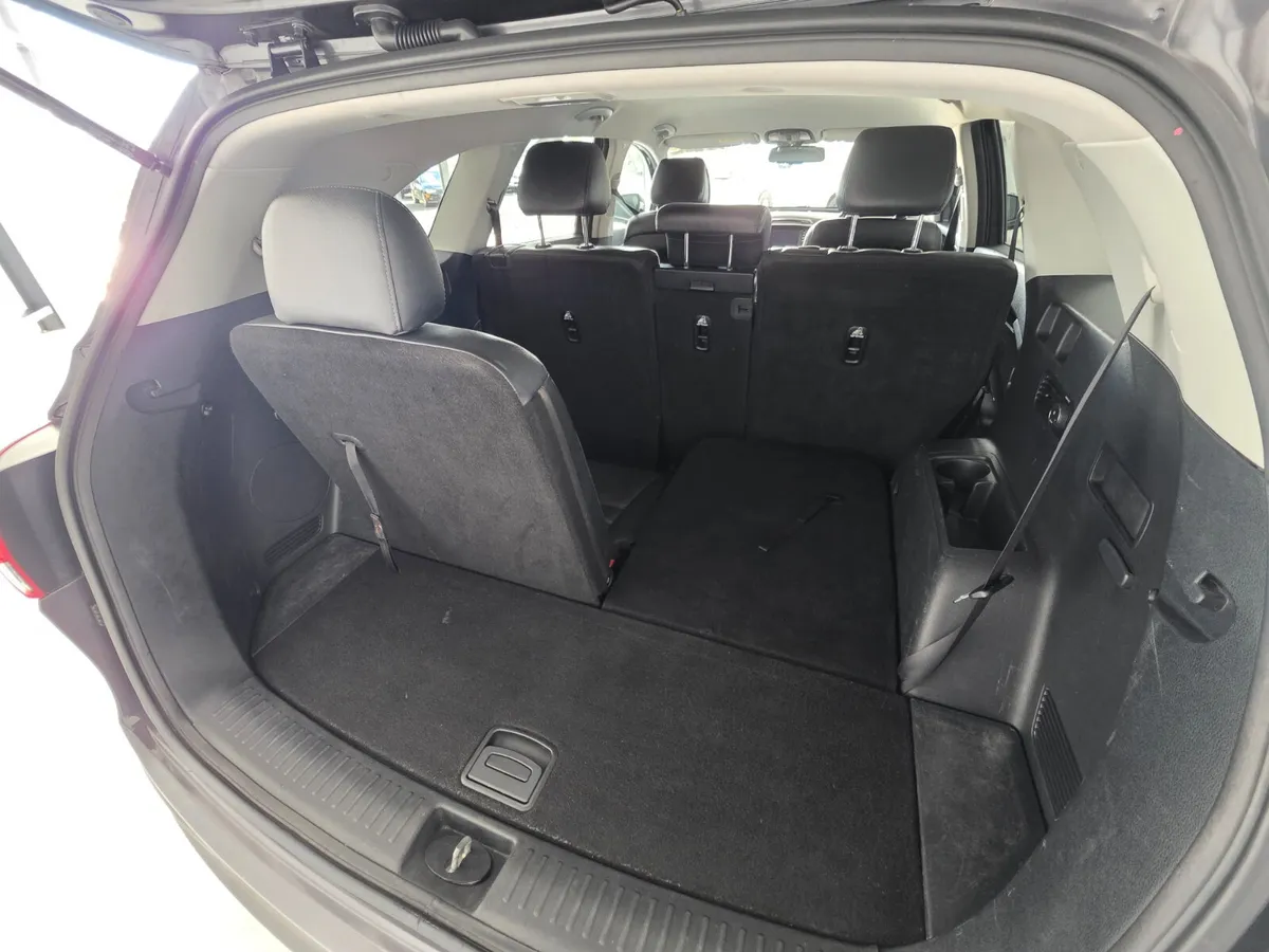 Kia Sorento SUV, Diesel, 2015, Grey