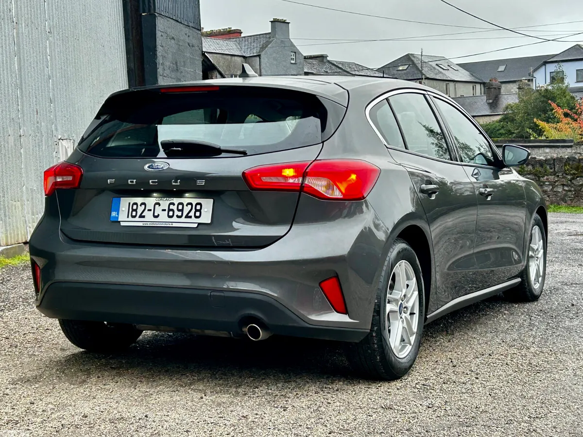 Ford Focus Hatchback, Diesel, 2018, Grey