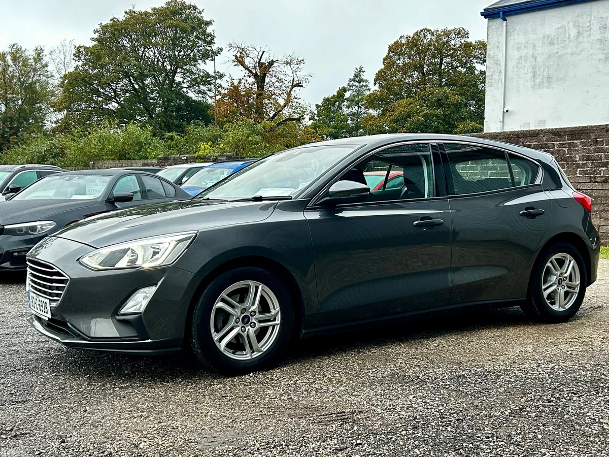 Ford Focus Hatchback, Diesel, 2018, Grey