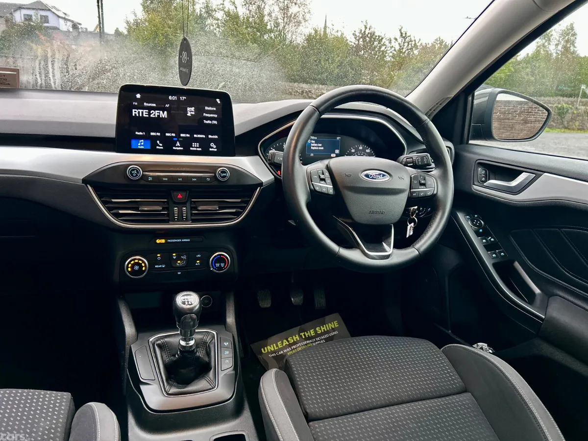 Ford Focus Hatchback, Diesel, 2018, Grey