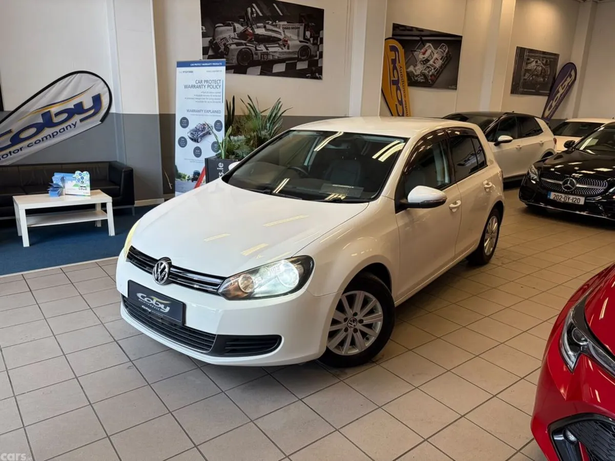 Volkswagen Golf Hatchback, Petrol, 2012, White