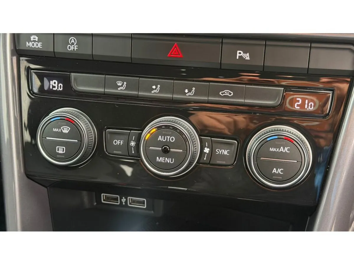 Volkswagen T-Roc Hatchback, Diesel, 2020, Grey