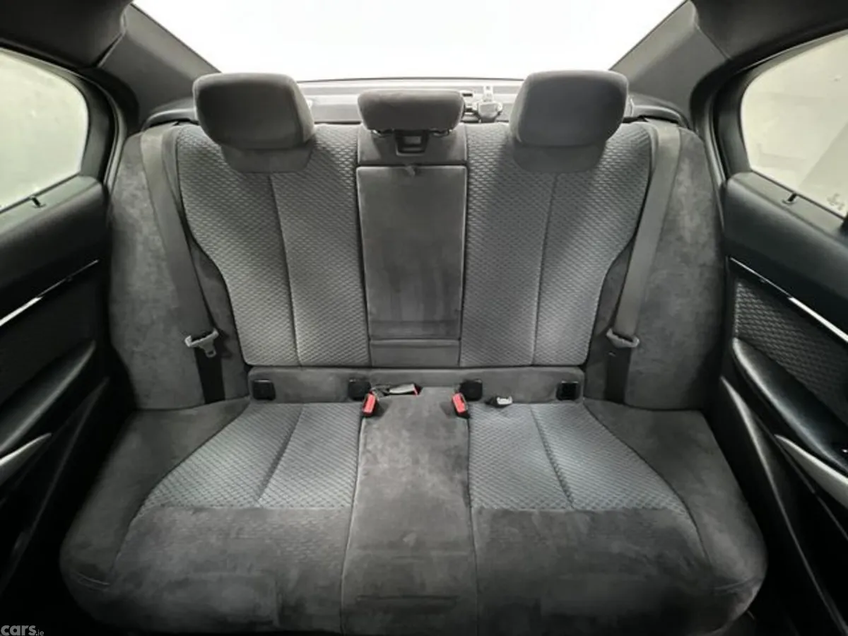 BMW 3-Series Saloon, Diesel, 2018, White