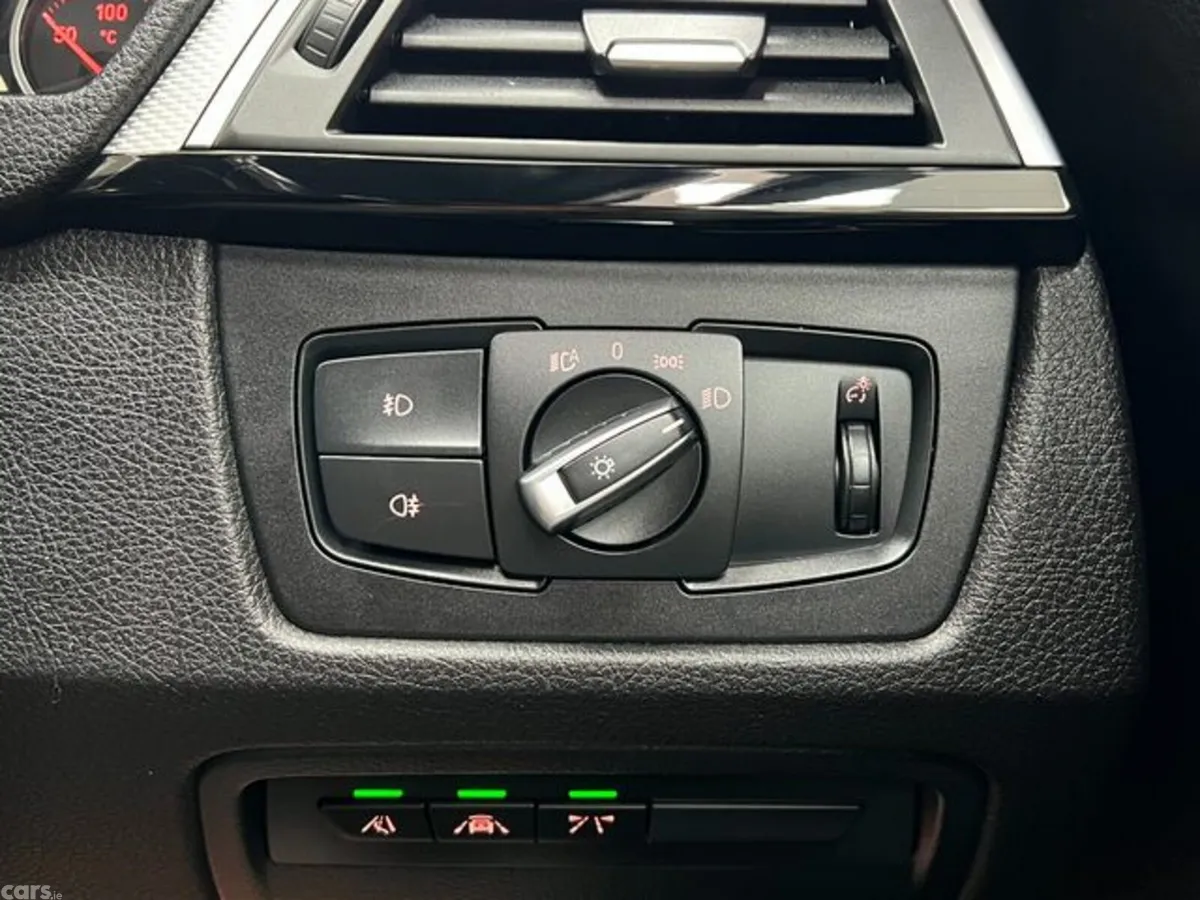 BMW 3-Series Saloon, Diesel, 2018, White