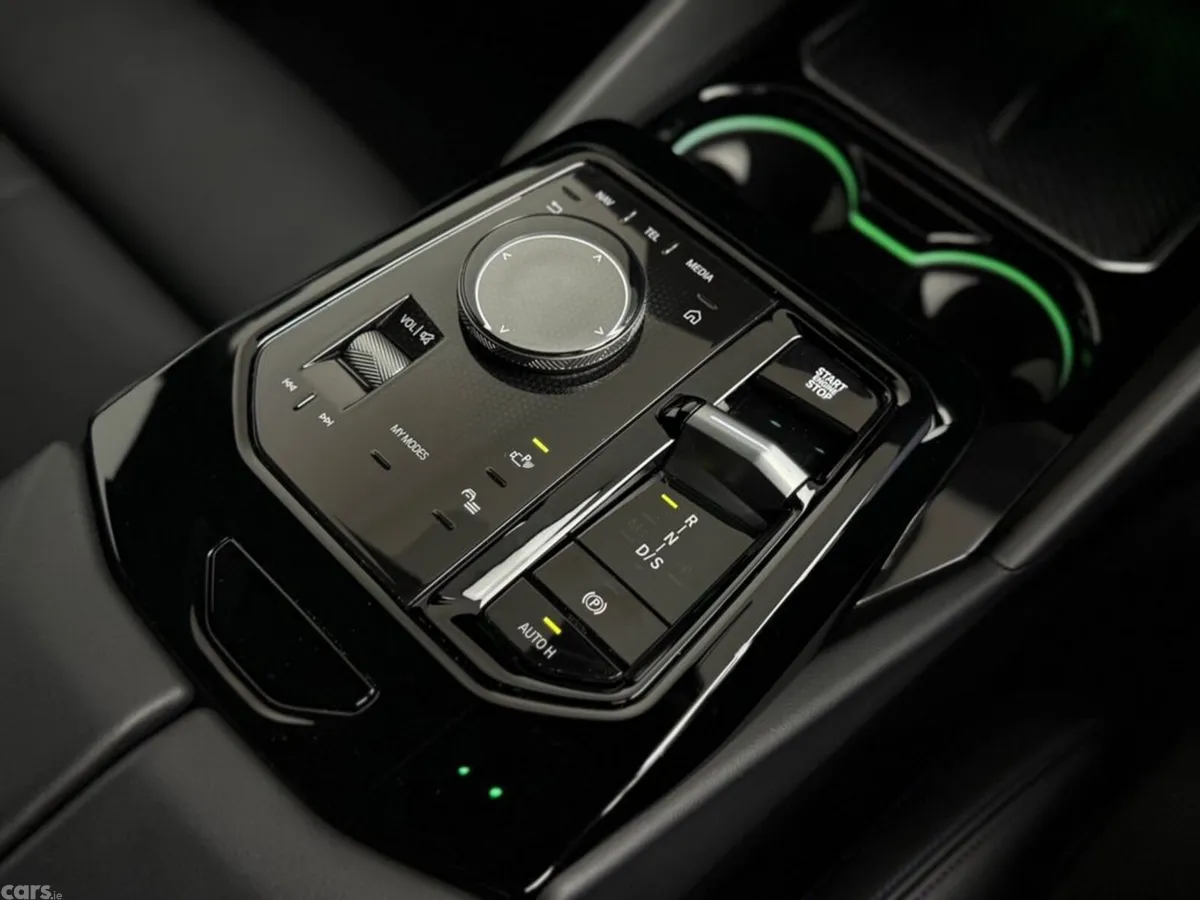 BMW 5-Series Estate, Petrol Plug-in Hybrid, 2025, White