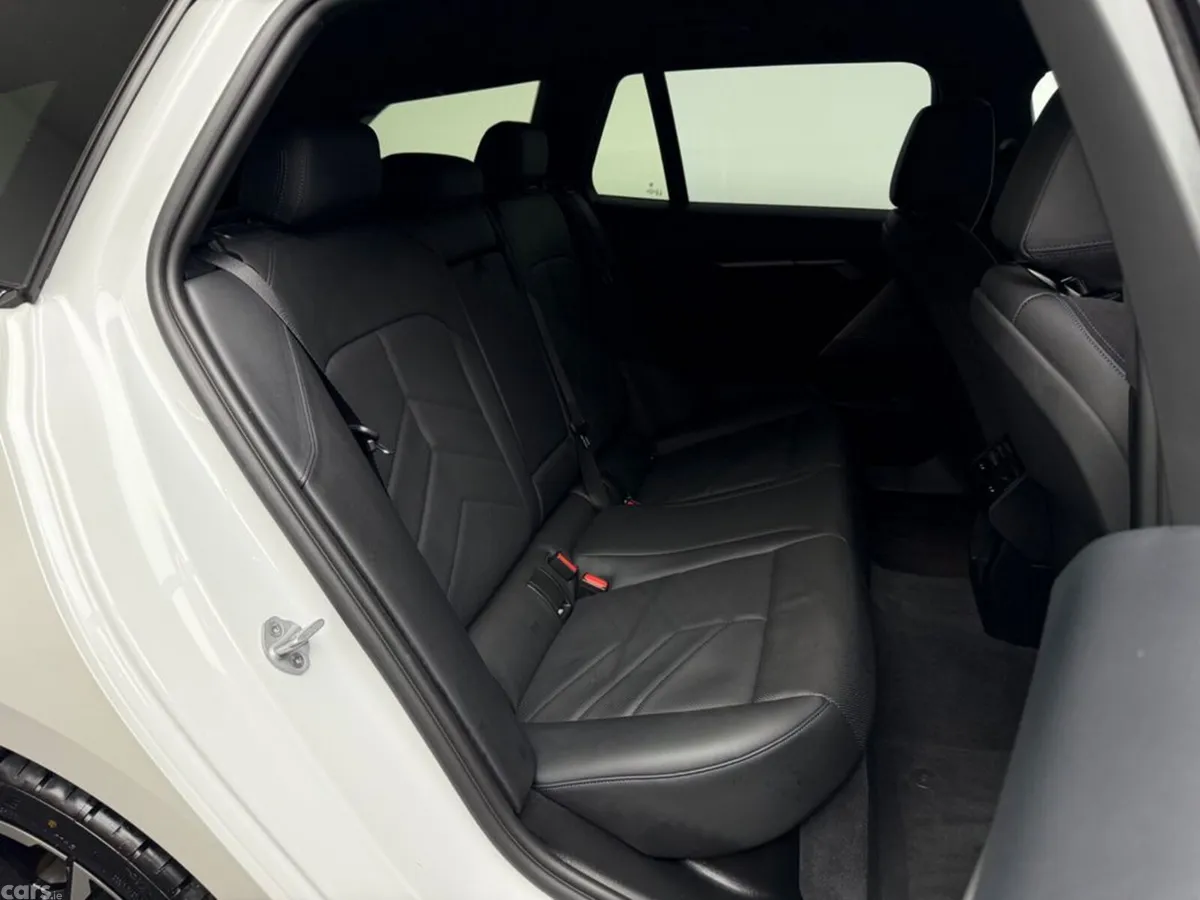 BMW 5-Series Estate, Petrol Plug-in Hybrid, 2025, White