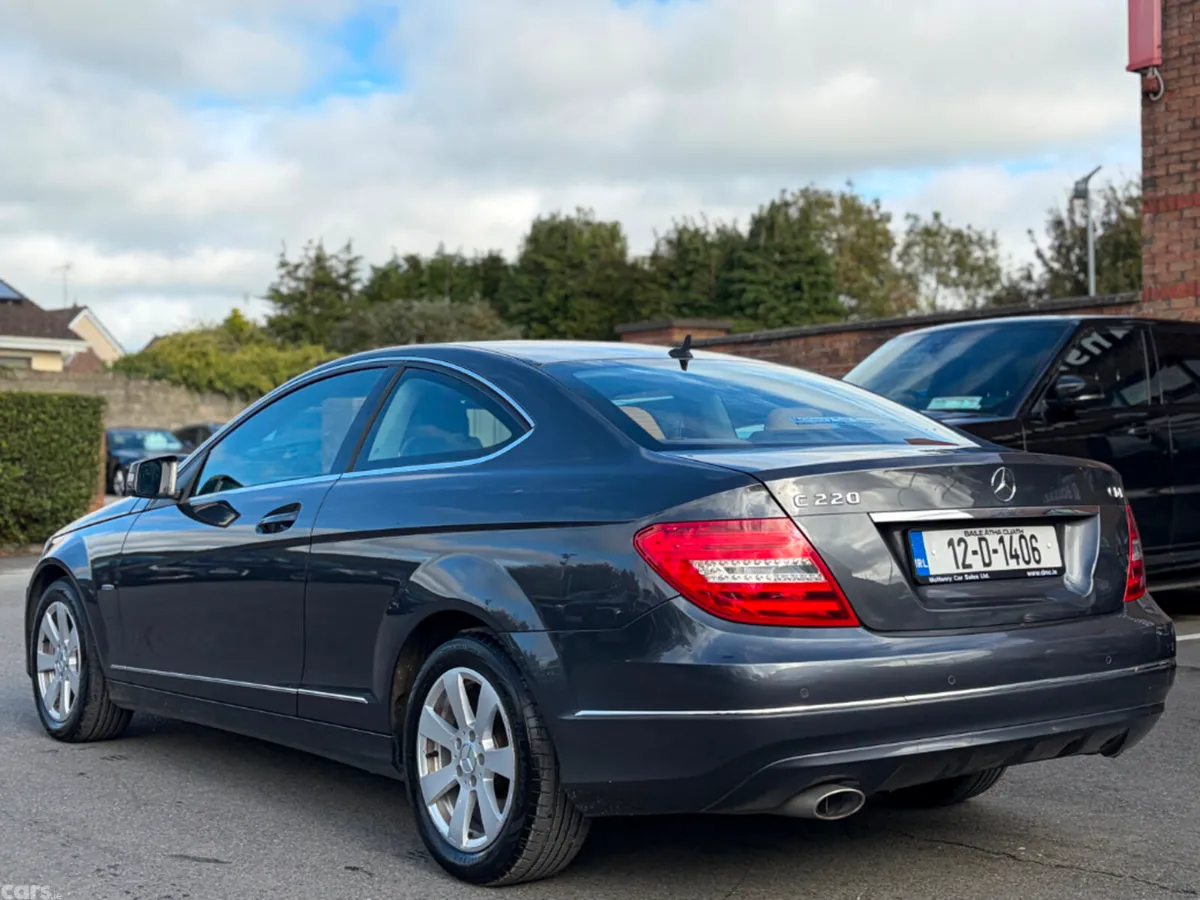 Mercedes-Benz C-Class Coupe, Diesel, 2012, Grey
