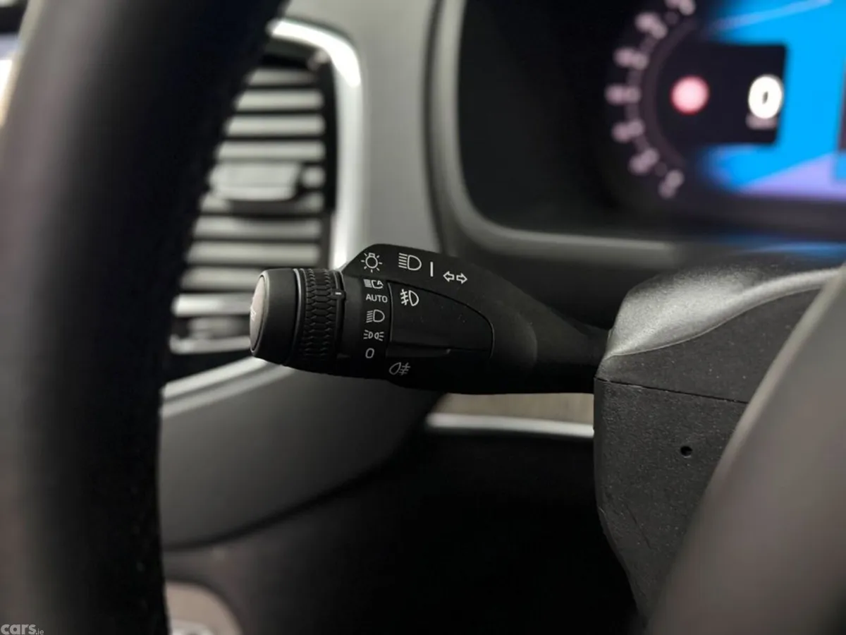 Volvo XC90 SUV, Petrol Plug-in Hybrid, 2024, Grey