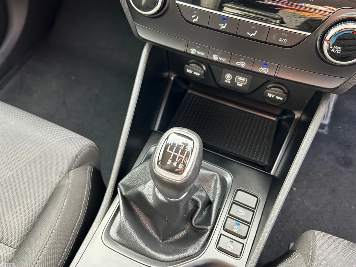 Hyundai Tucson SUV, Petrol, 2019, Silver