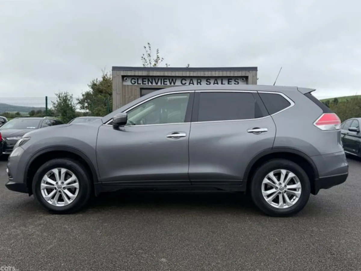 Nissan X-Trail Estate, Diesel, 2017, Grey