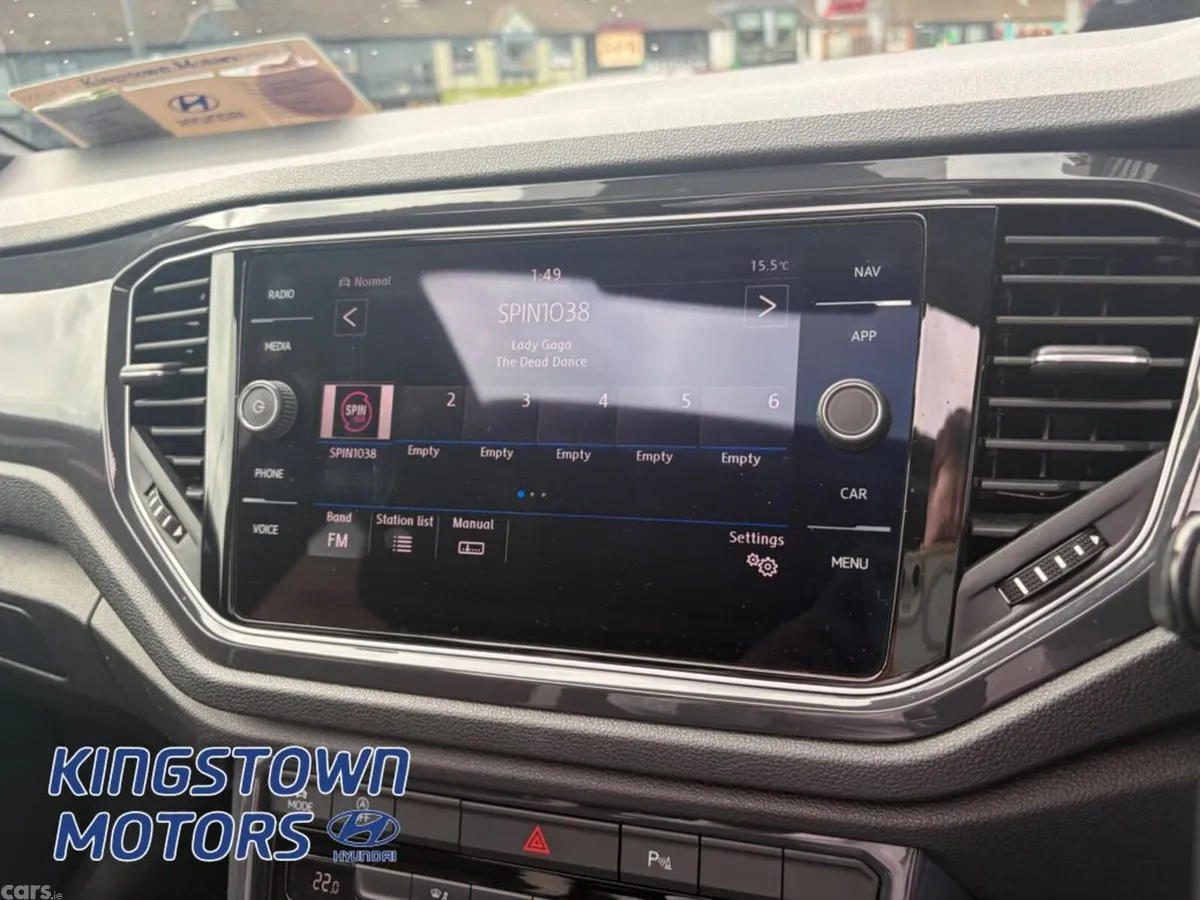 Volkswagen T-Roc Estate, Petrol, 2020, White