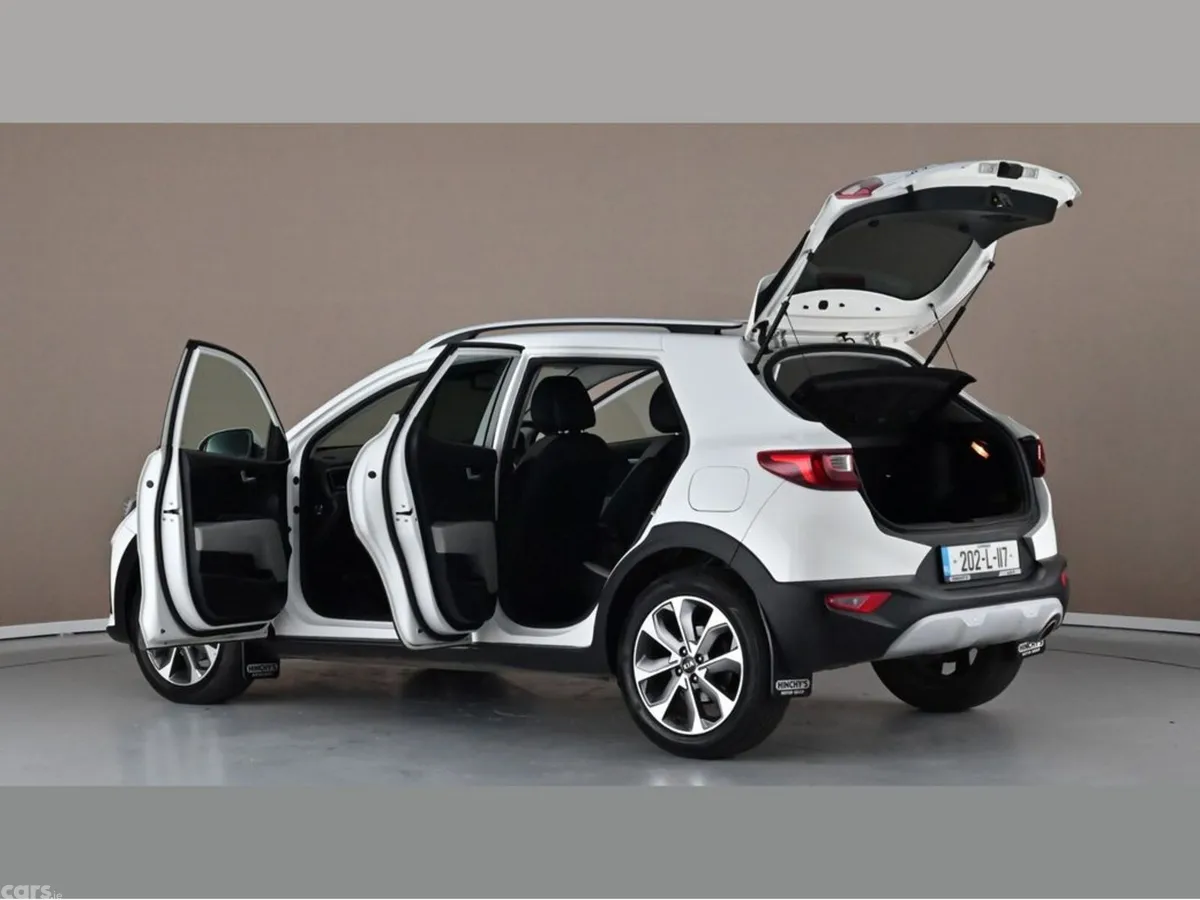 Kia Stonic Hatchback, Petrol, 2020, White