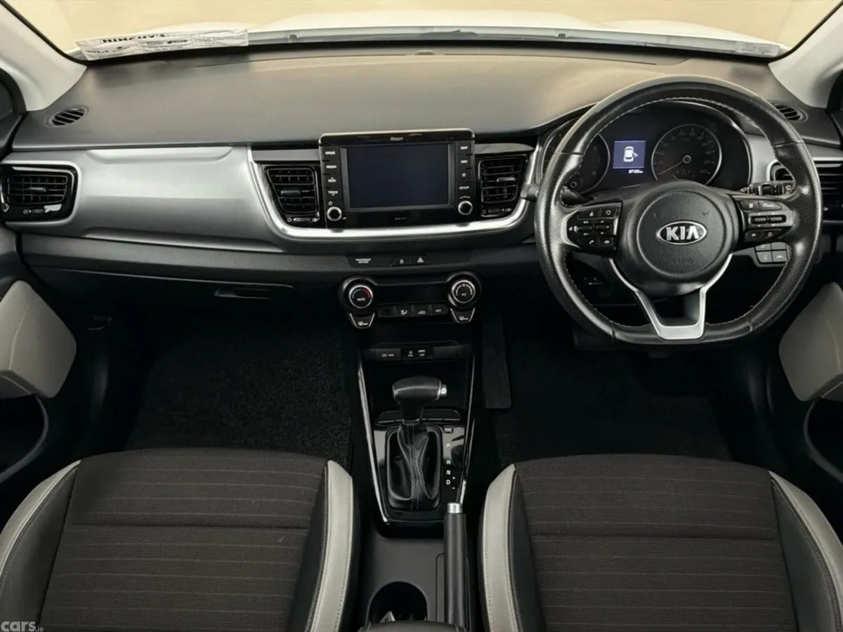 Kia Stonic Hatchback, Petrol, 2020, White