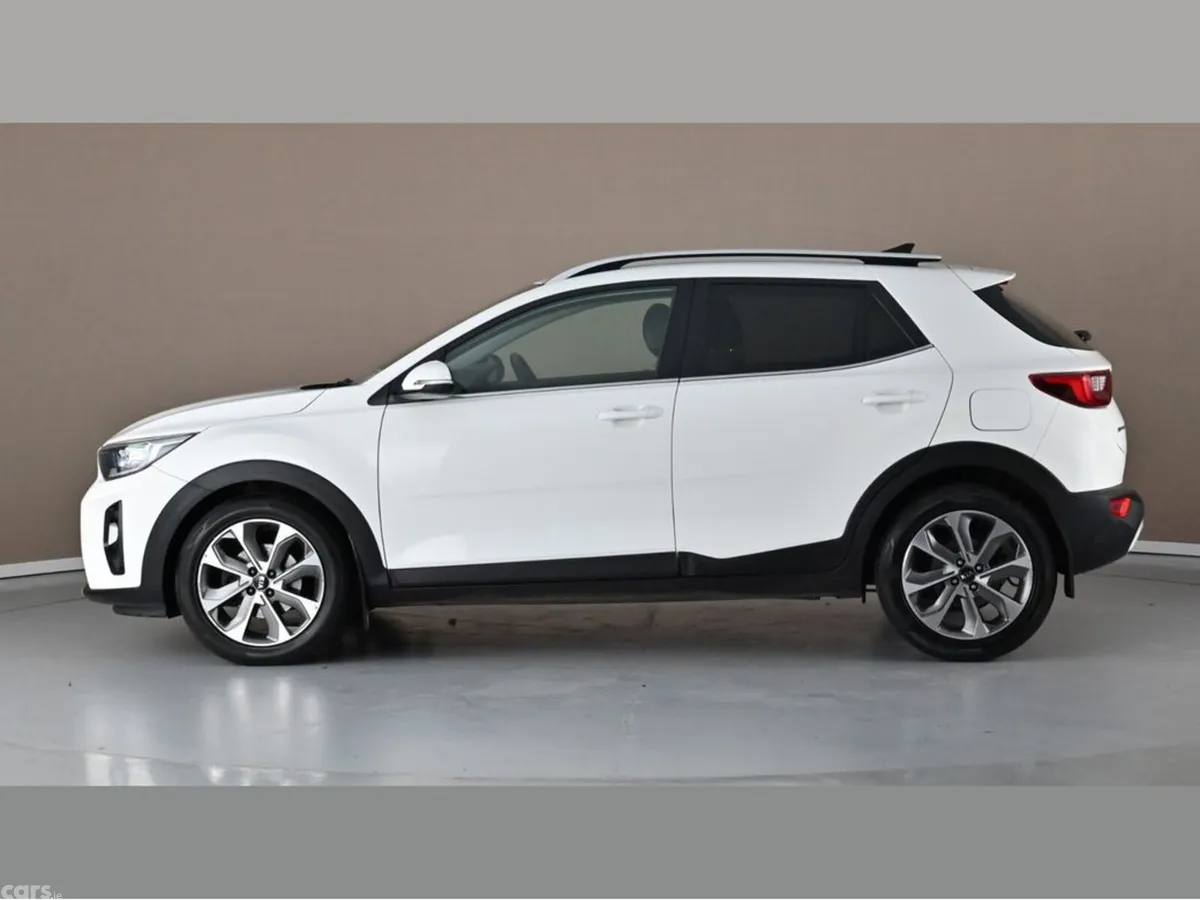 Kia Stonic Hatchback, Petrol, 2020, White