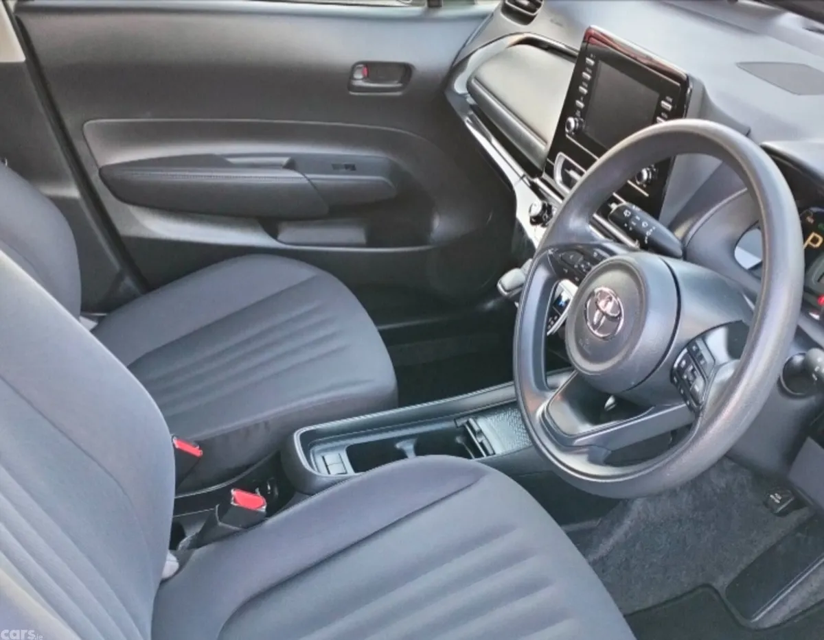 Toyota Aqua Hatchback, Petrol Hybrid, 2022, Beige