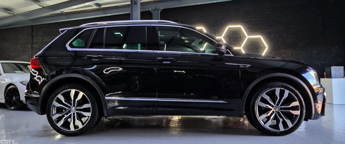 Volkswagen Tiguan SUV, Diesel, 2018, Black