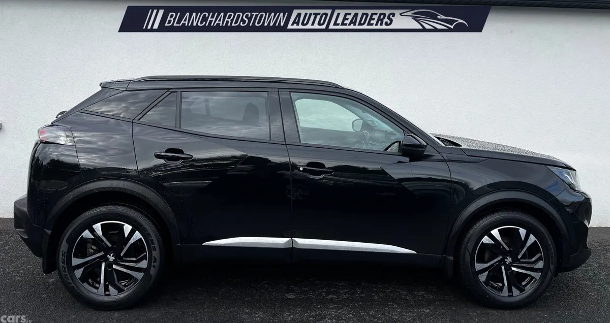 Peugeot 2008 SUV, Diesel, 2021, Black