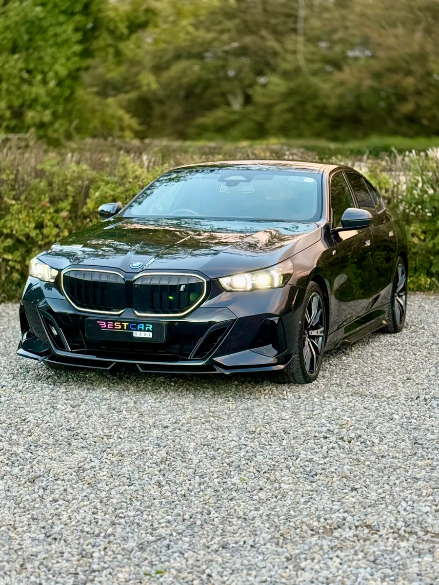 BMW i5 Saloon, Electric, 2023, Grey