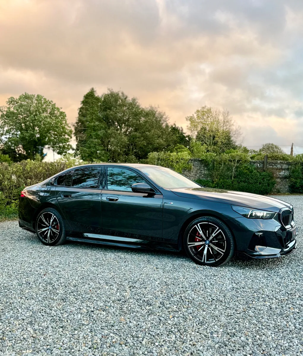 BMW i5 Saloon, Electric, 2023, Grey