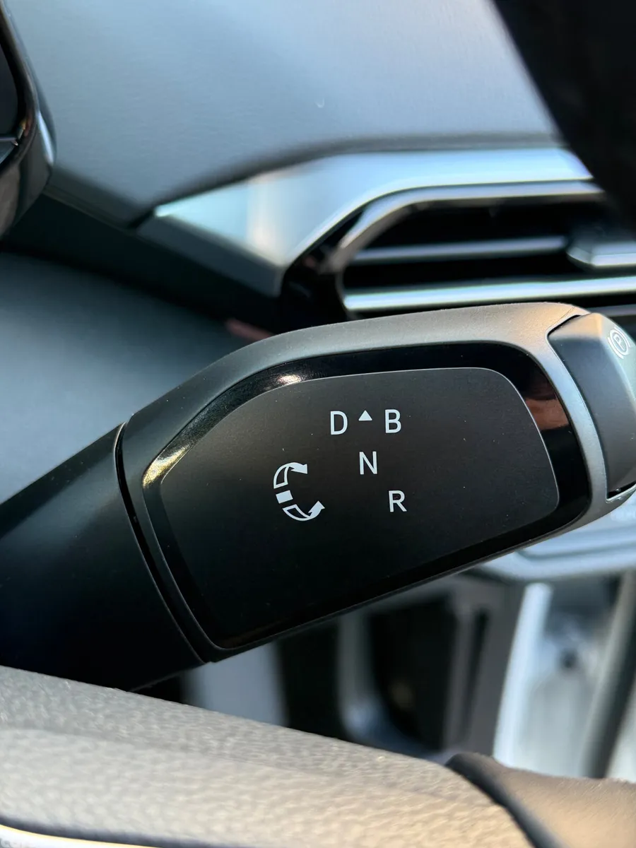 Volkswagen ID.4 Estate, Electric, 2025, White
