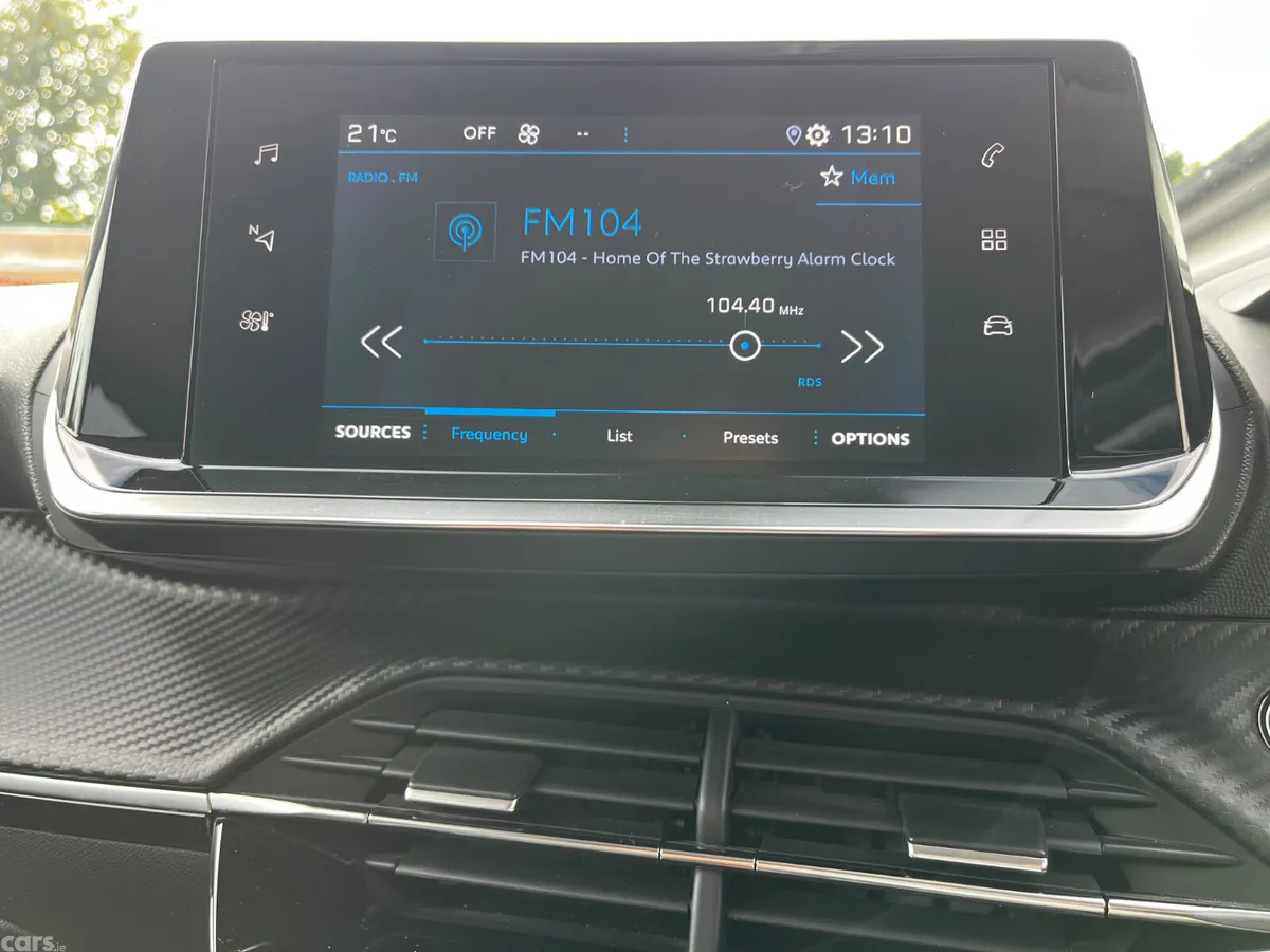 Peugeot 2008 SUV, Diesel, 2021, Black