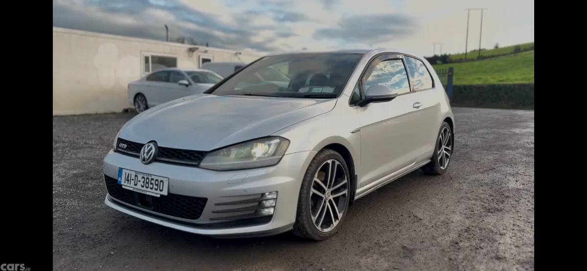 Volkswagen Golf Hatchback, Diesel, 2014, Silver