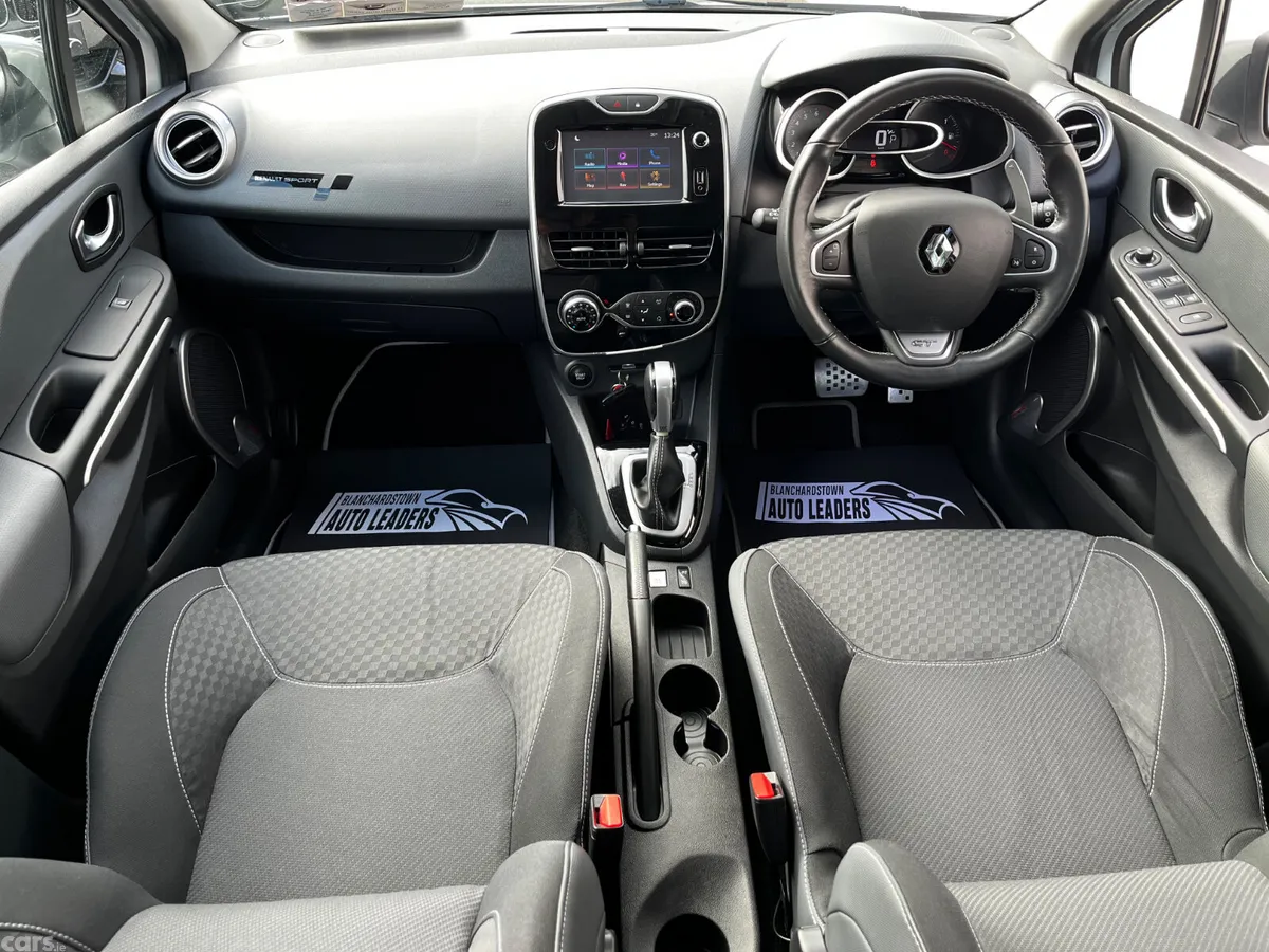 Renault Clio Hatchback, Petrol, 2016, White