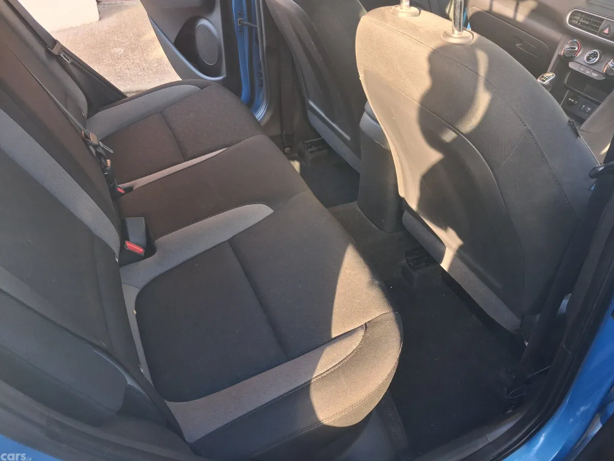 Hyundai KONA Hatchback, Petrol, 2018, Blue