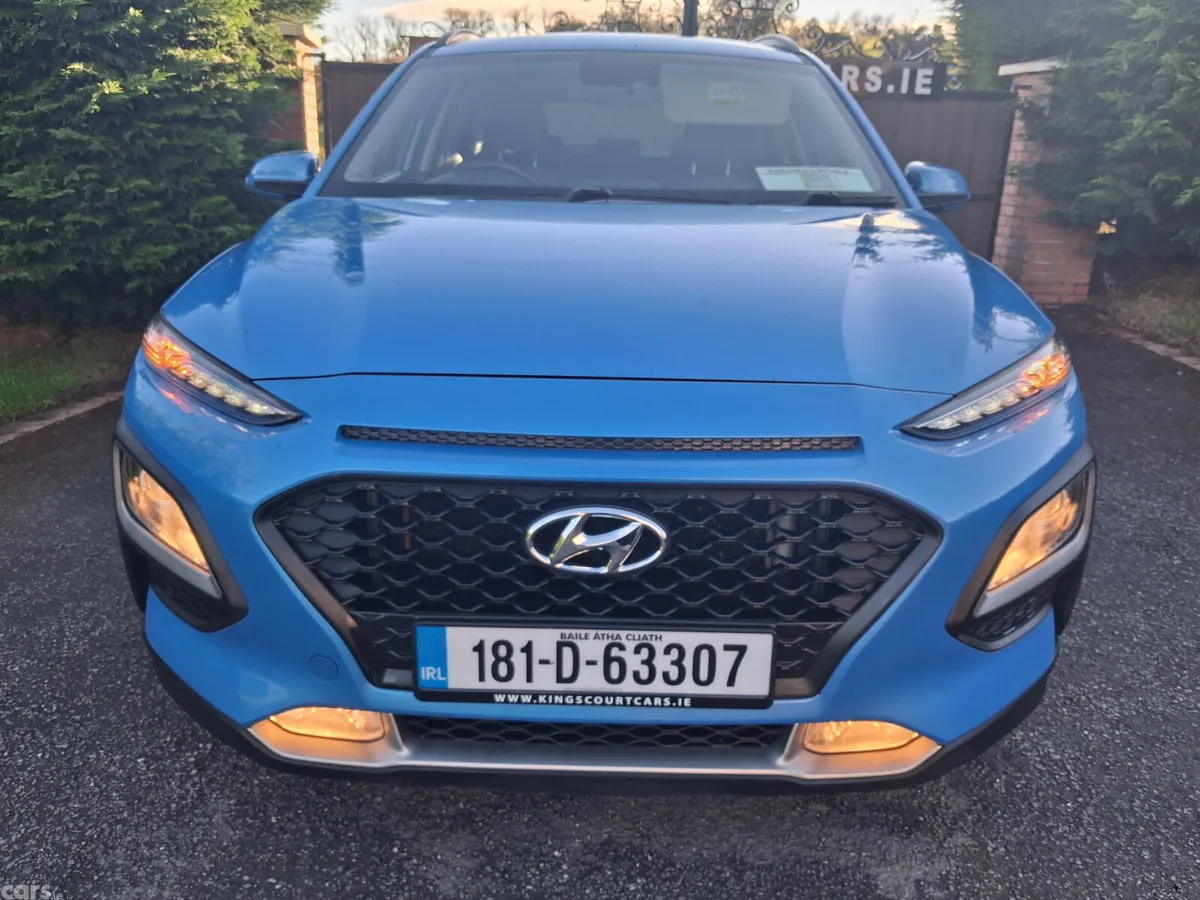 Hyundai KONA Hatchback, Petrol, 2018, Blue