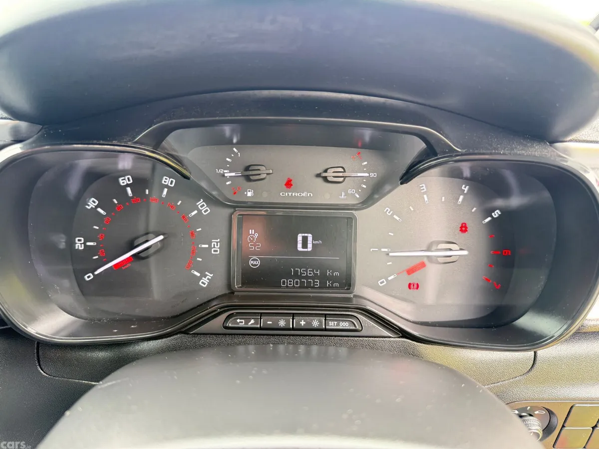 Citroen C3 Hatchback, Petrol, 2018, Red