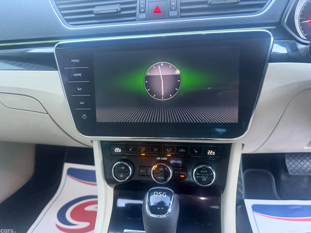 Skoda Superb Hatchback, Diesel, 2017, Blue