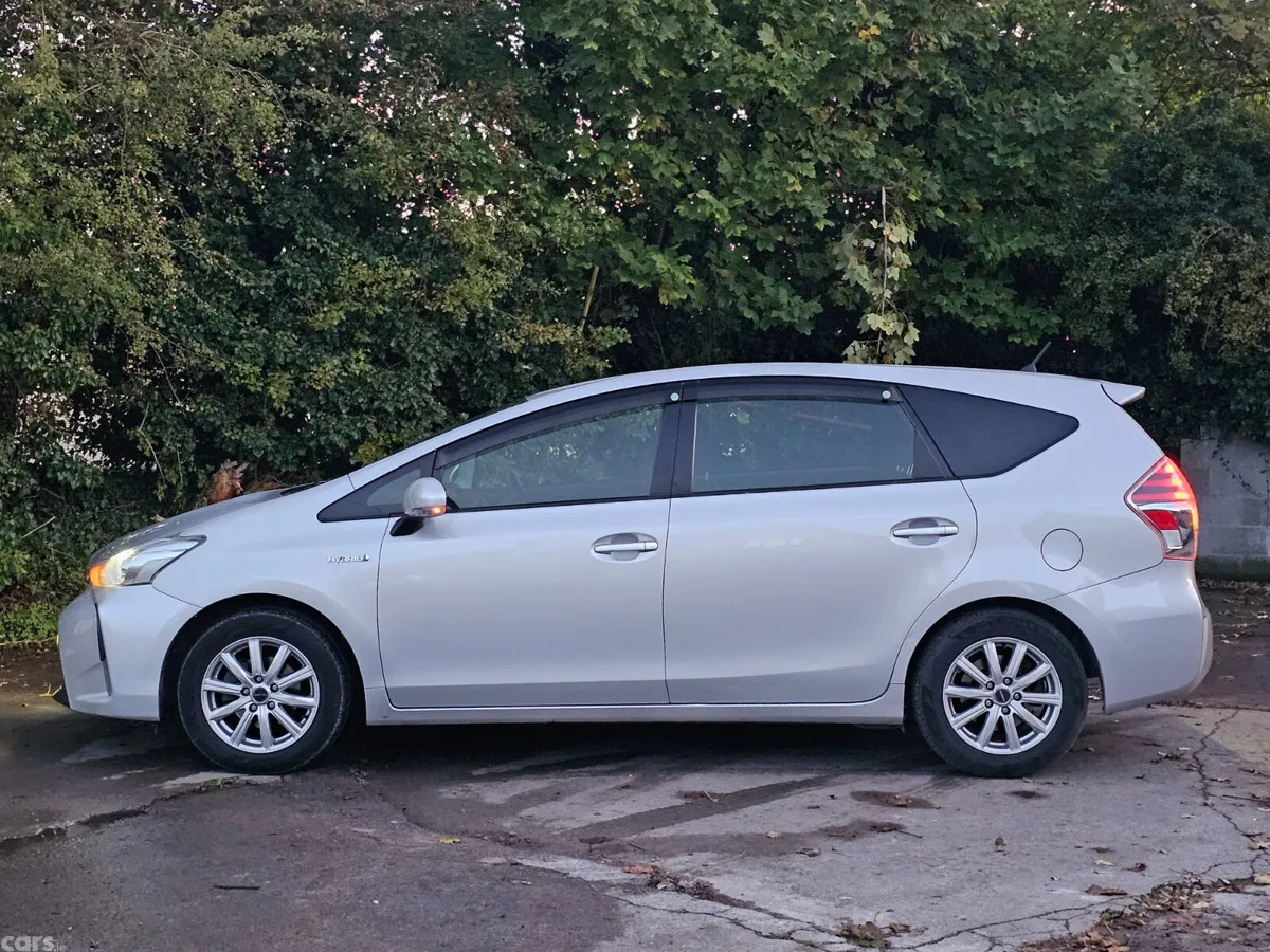 Toyota Prius Hatchback, Petrol Hybrid, 2018, Silver