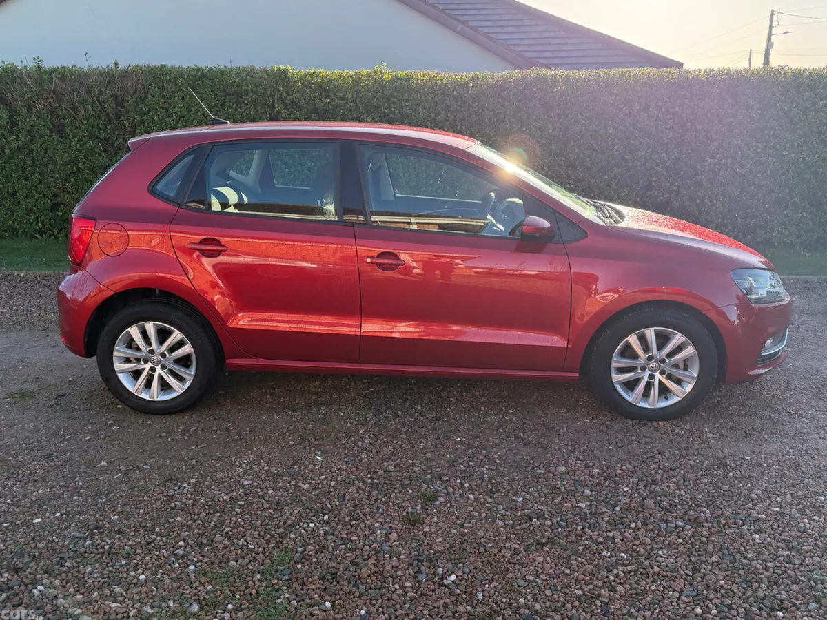 Volkswagen Polo Hatchback, Petrol, 2017, Red