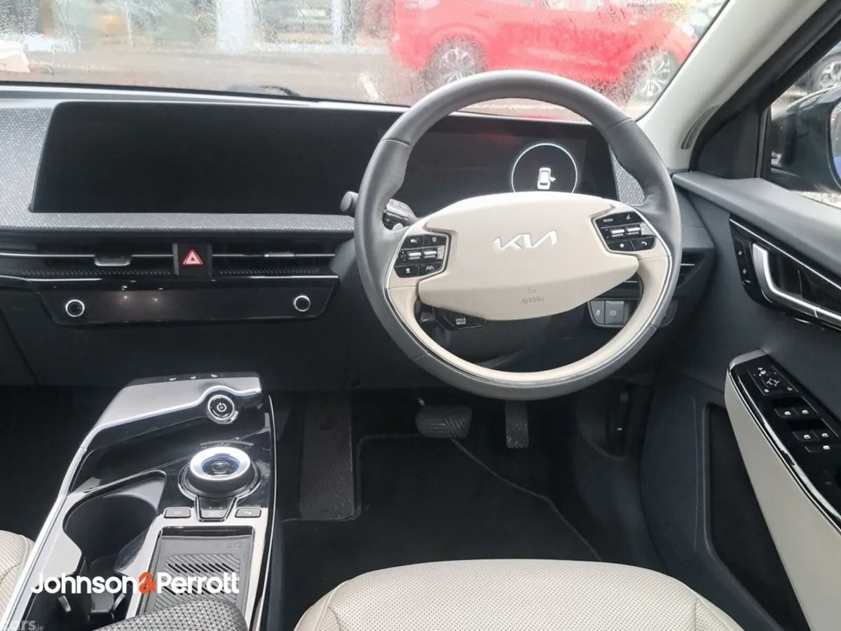 Kia EV6 MPV, Electric, 2022, Blue