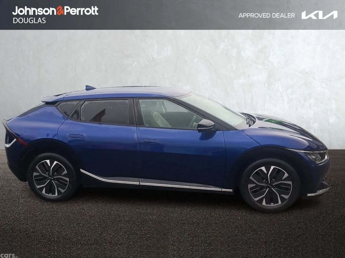 Kia EV6 MPV, Electric, 2022, Blue