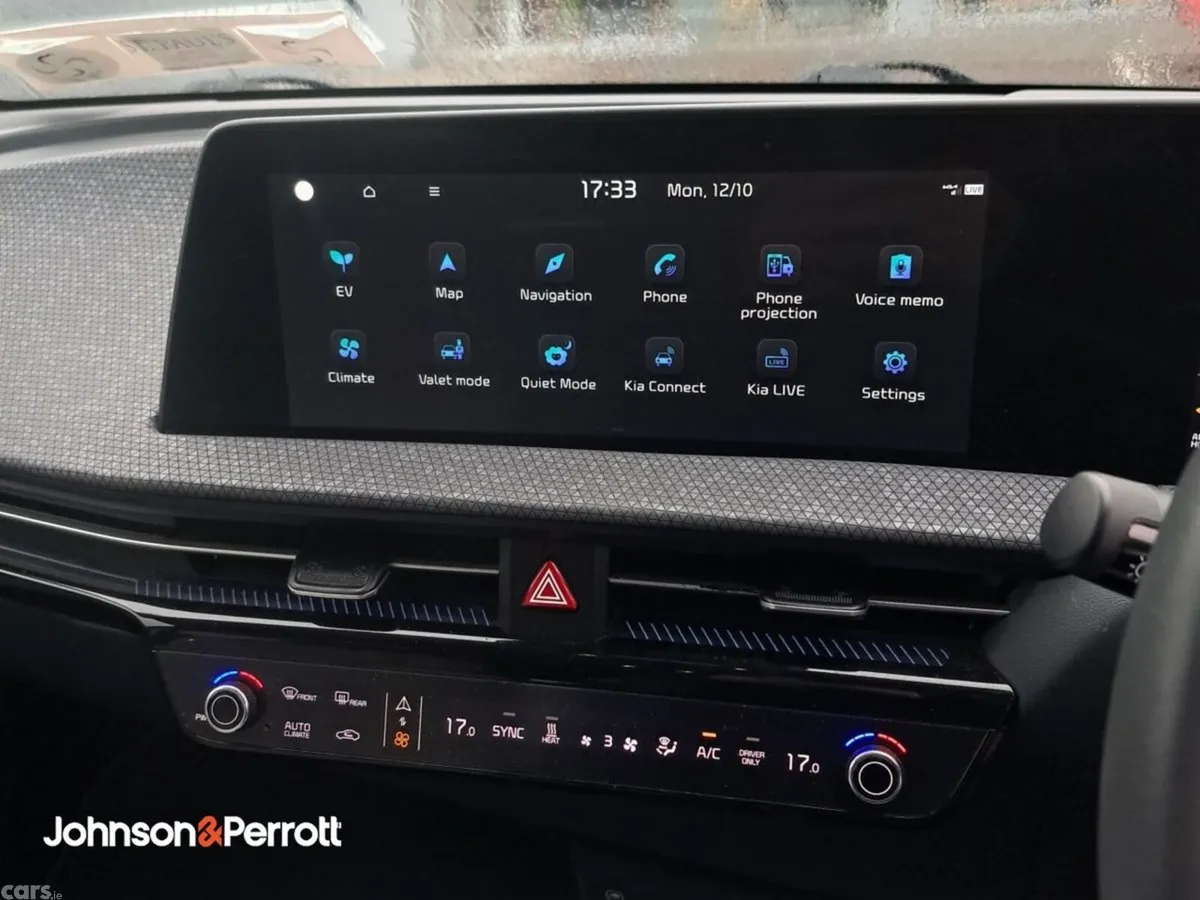 Kia EV6 MPV, Electric, 2022, Blue