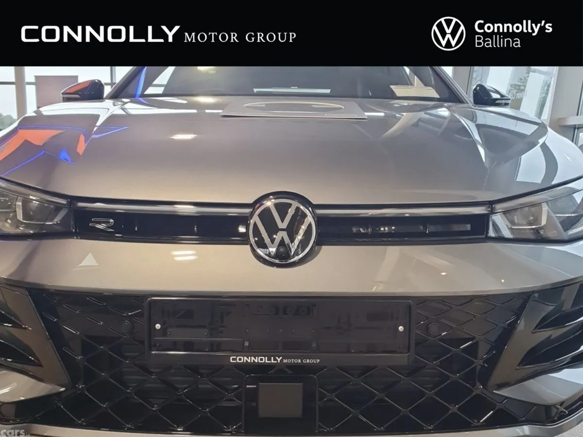 Volkswagen Passat Estate, Diesel, 2026, Grey