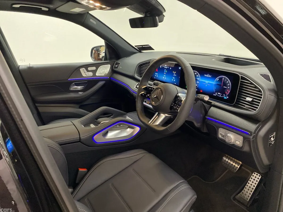 Mercedes-Benz GLE SUV, Diesel Plug-in Hybrid, 2026, Black
