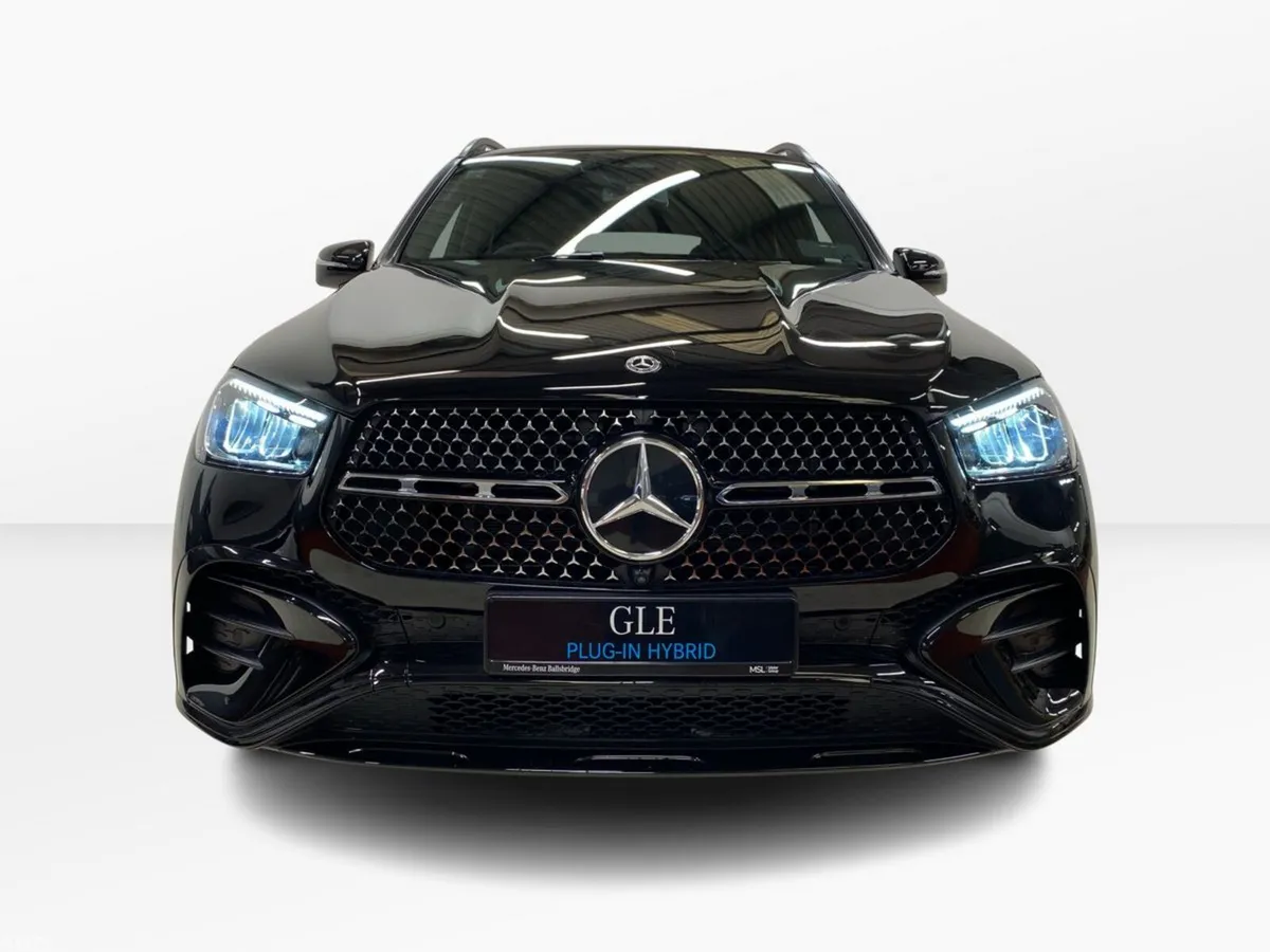 Mercedes-Benz GLE SUV, Diesel Plug-in Hybrid, 2026, Black