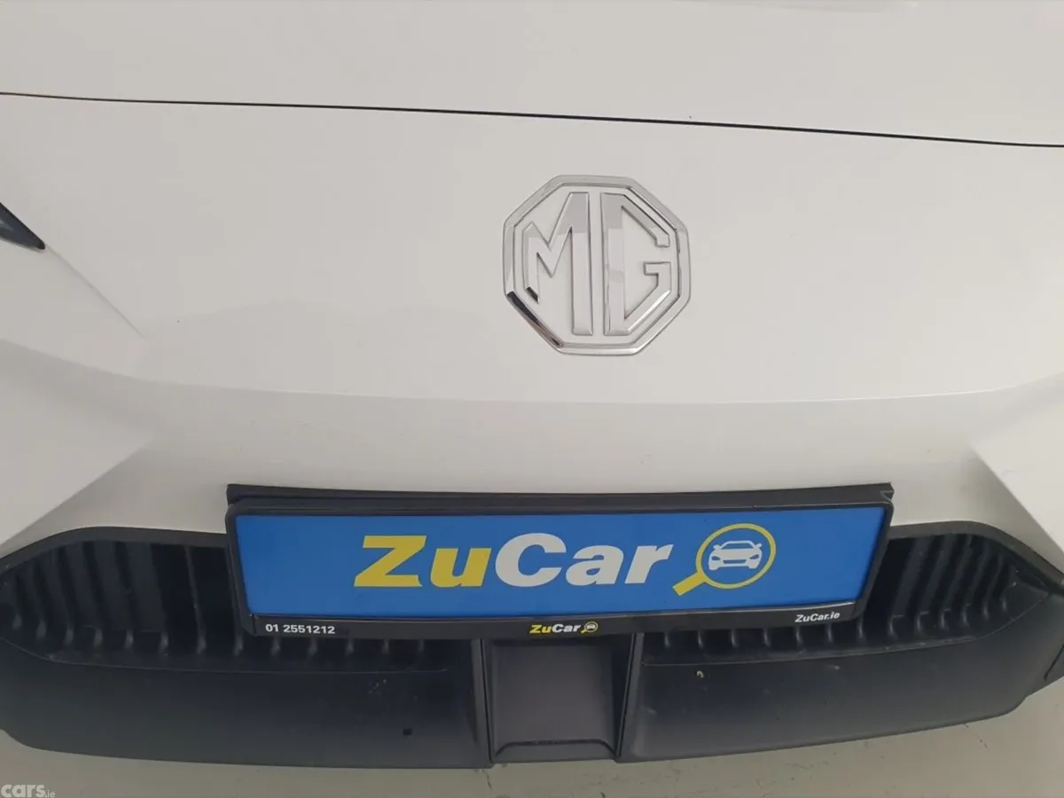 MG MG4 Hatchback, Electric, 2023, White