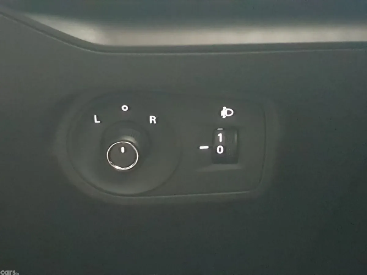 MG MG4 Hatchback, Electric, 2023, White