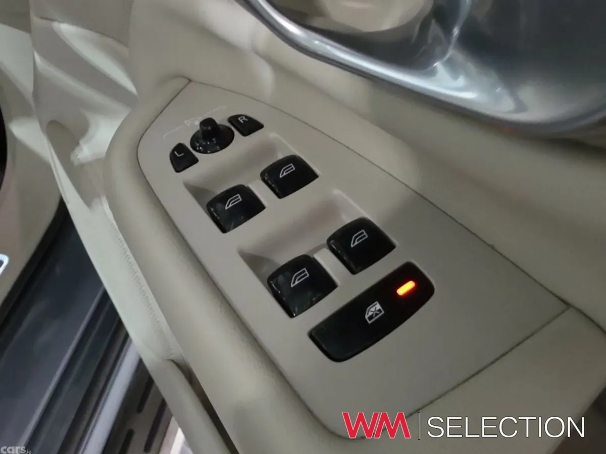 Volvo XC90 SUV, Petrol Plug-in Hybrid, 2022, Grey