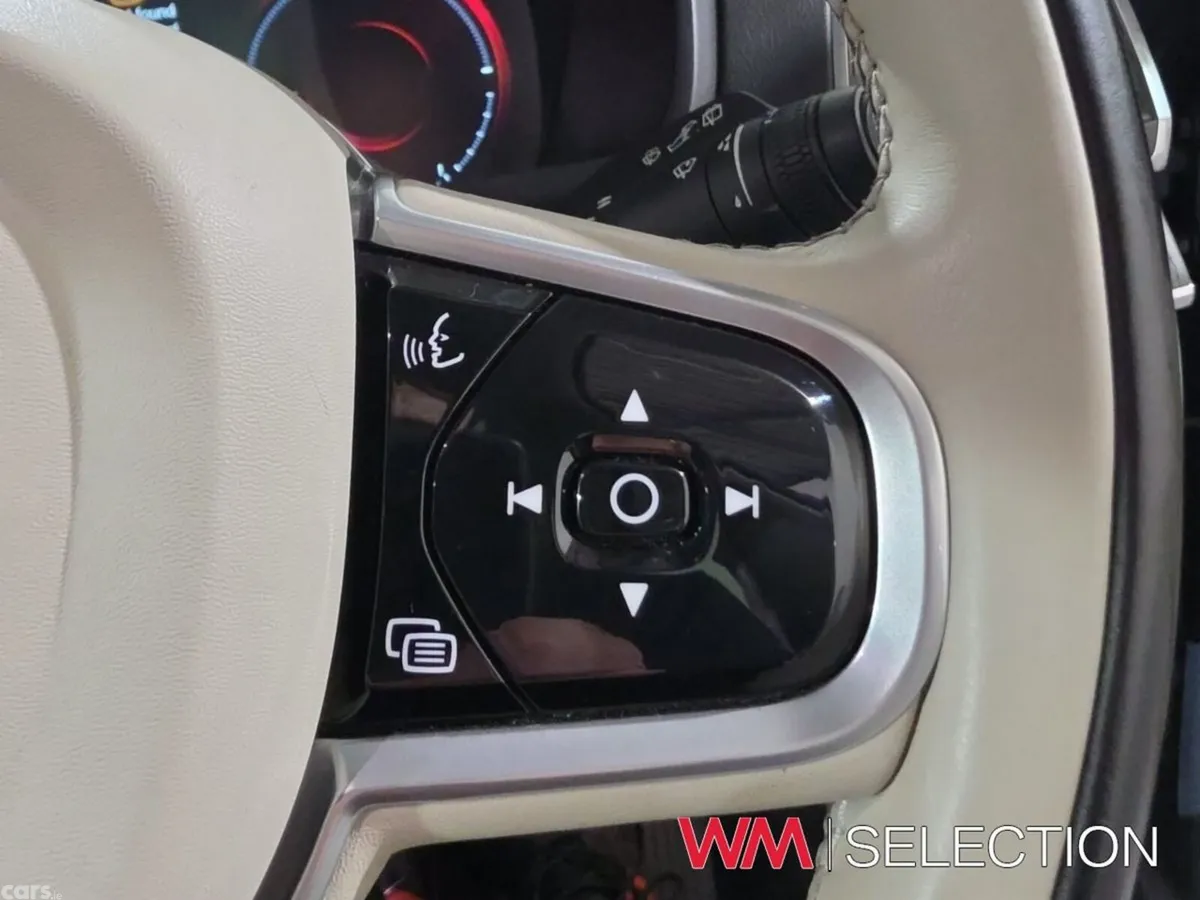 Volvo XC90 SUV, Petrol Plug-in Hybrid, 2022, Grey