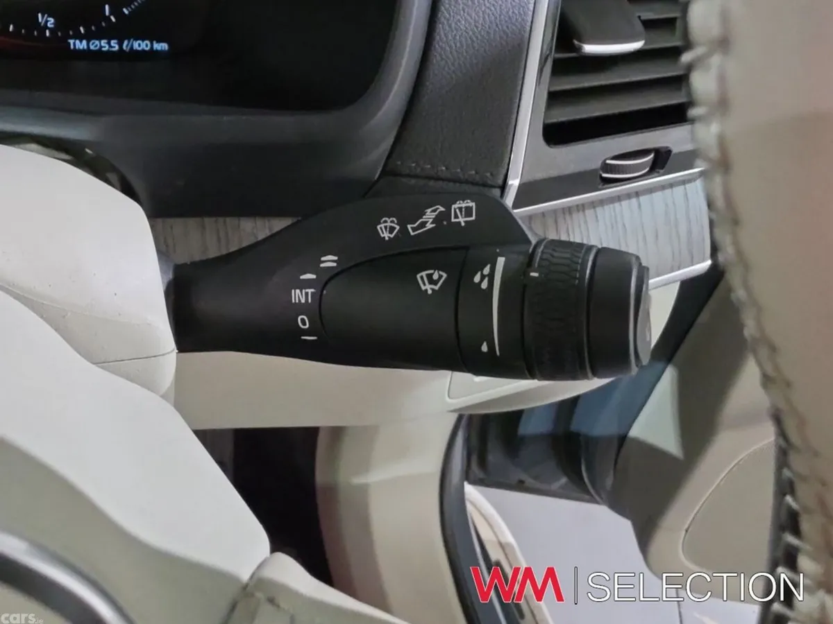 Volvo XC90 SUV, Petrol Plug-in Hybrid, 2022, Grey