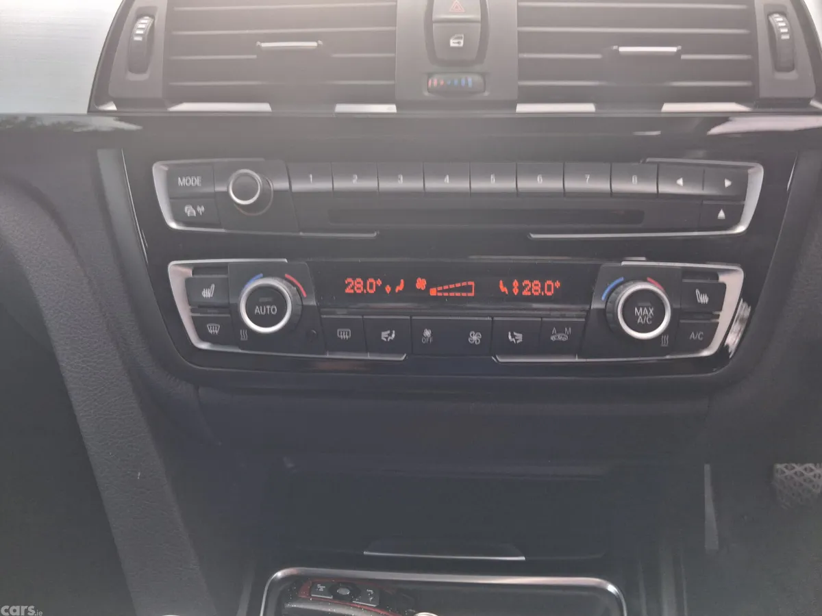 BMW 4-Series Coupe, Petrol, 2014, White