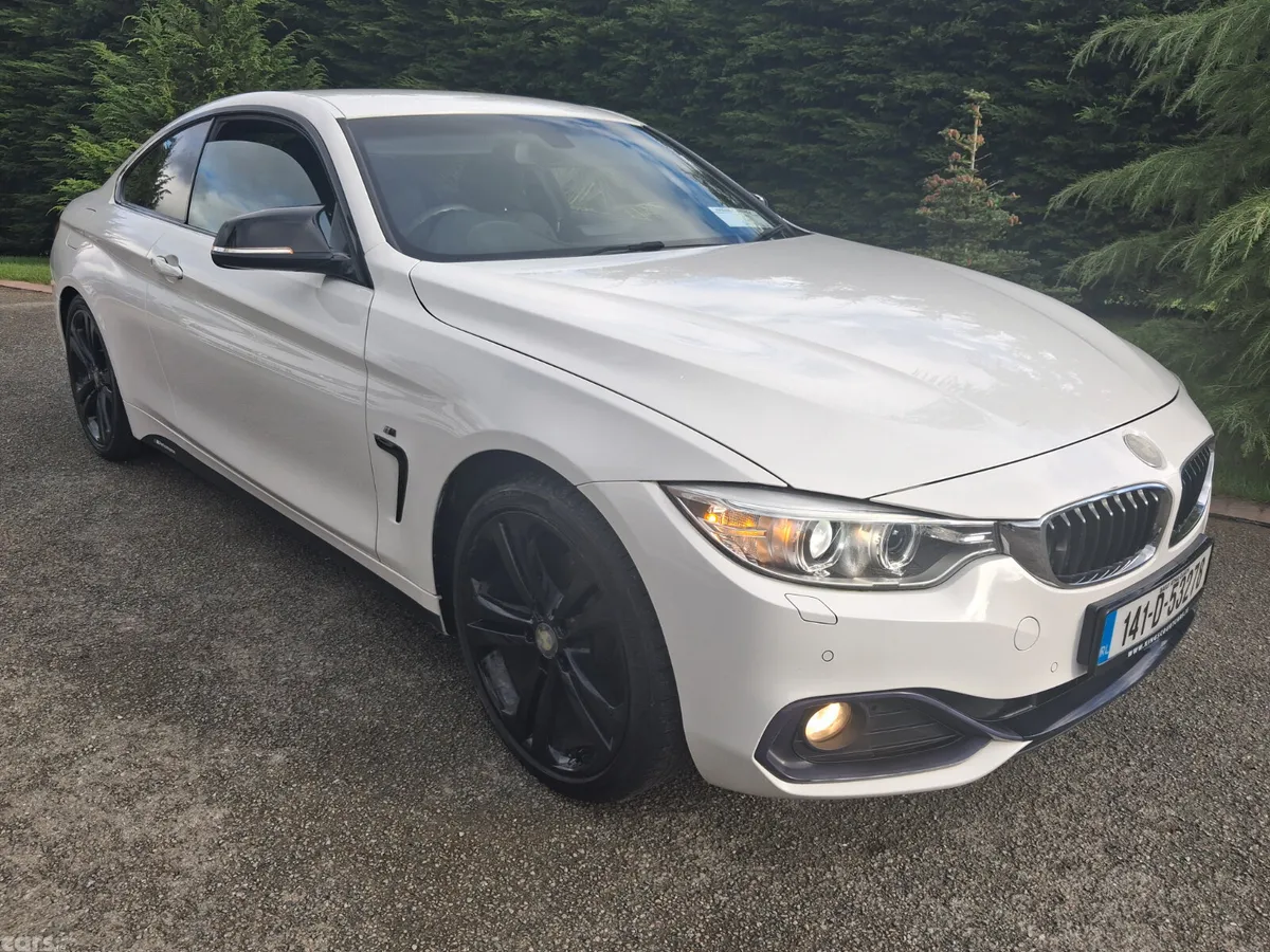 BMW 4-Series Coupe, Petrol, 2014, White