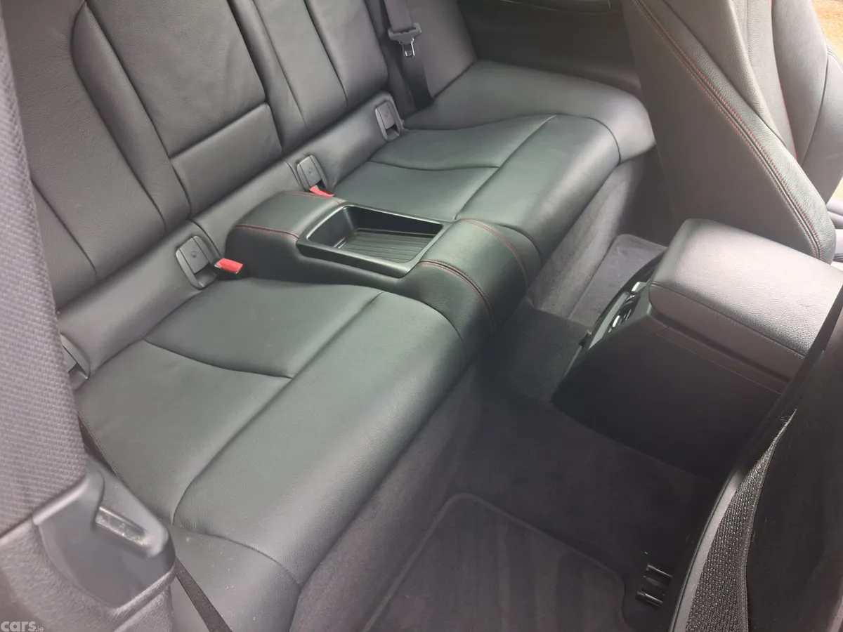 BMW 4-Series Coupe, Petrol, 2014, White