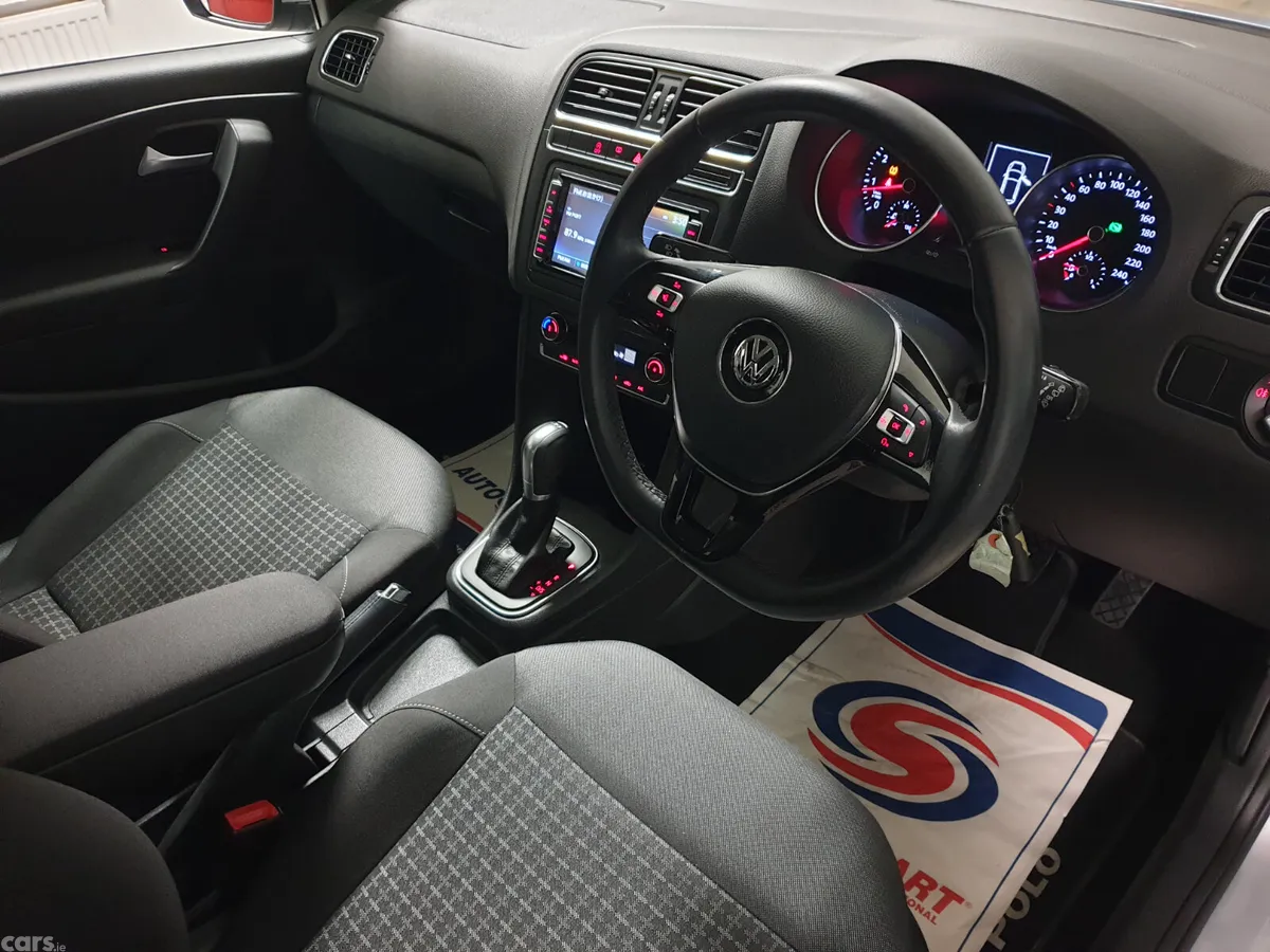 Volkswagen Polo Hatchback, Petrol, 2017, Silver