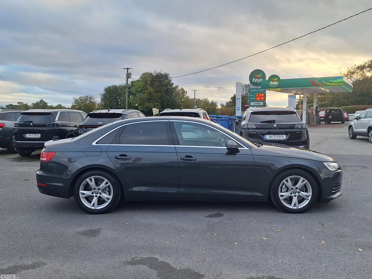 Audi A4 Saloon, Diesel, 2018, Grey